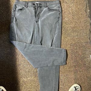 Sonoma mom jeans size 10 black grey